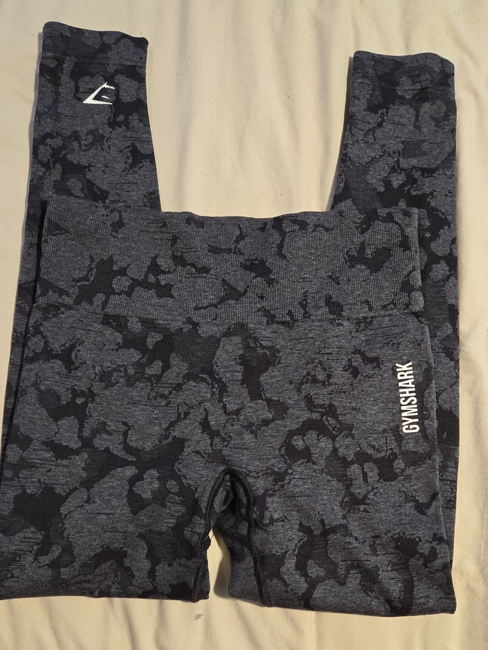 Gymshark Charcoal Black Camo Seamless Leggings